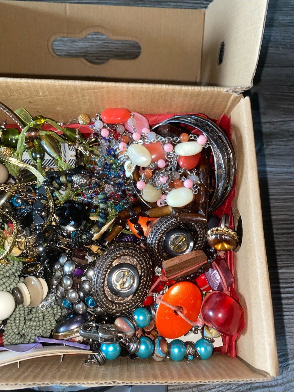 Vintage to Now Repair Crafting recycle Jewelry 3 lbs plus - Picture 5 of 9